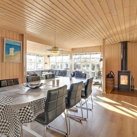 Сasa de vacaciones Ottar - 400m From The Sea By Interhome