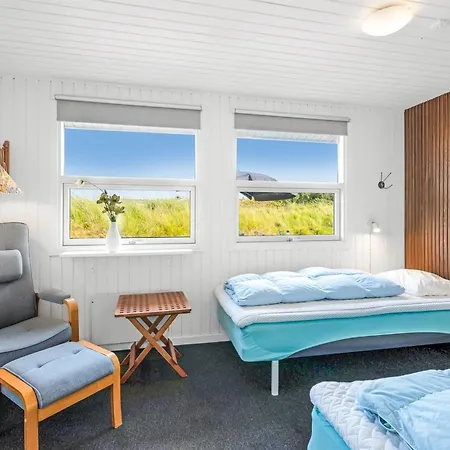 Ottar - 400m From The Sea By Interhome *